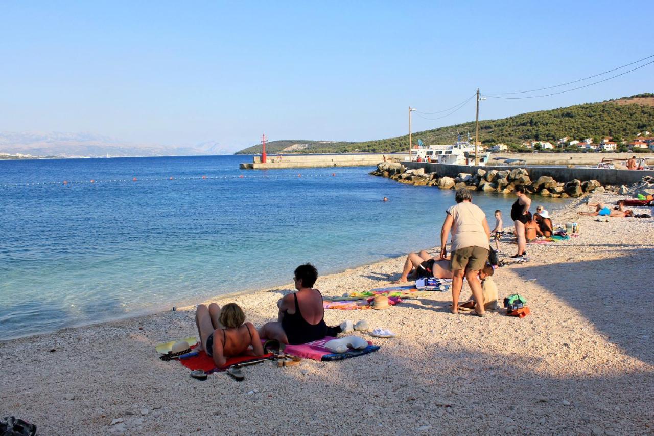 Apartments By The Sea Slatine, Ciovo - 11126 Экстерьер фото